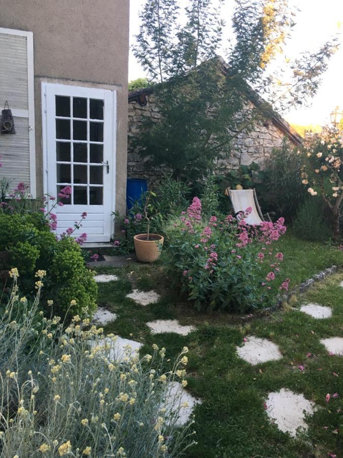 Chez Fred Avec Vue Sur Le Chateau *
